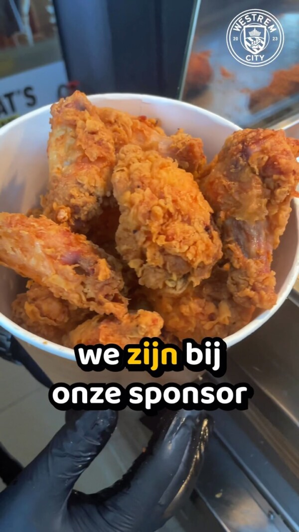 Go try our sponsor 😜 @hellochickengent #eating #chicken #foodreview #foryou #entertainment